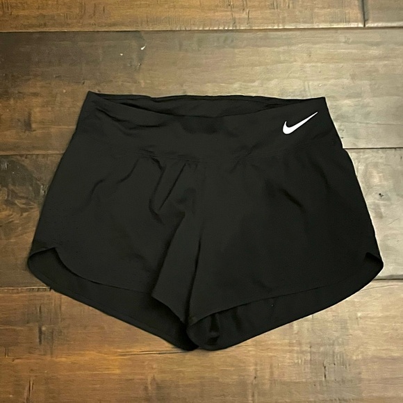 Nike Womens Shorts Running Medium - Picture 2 of 4